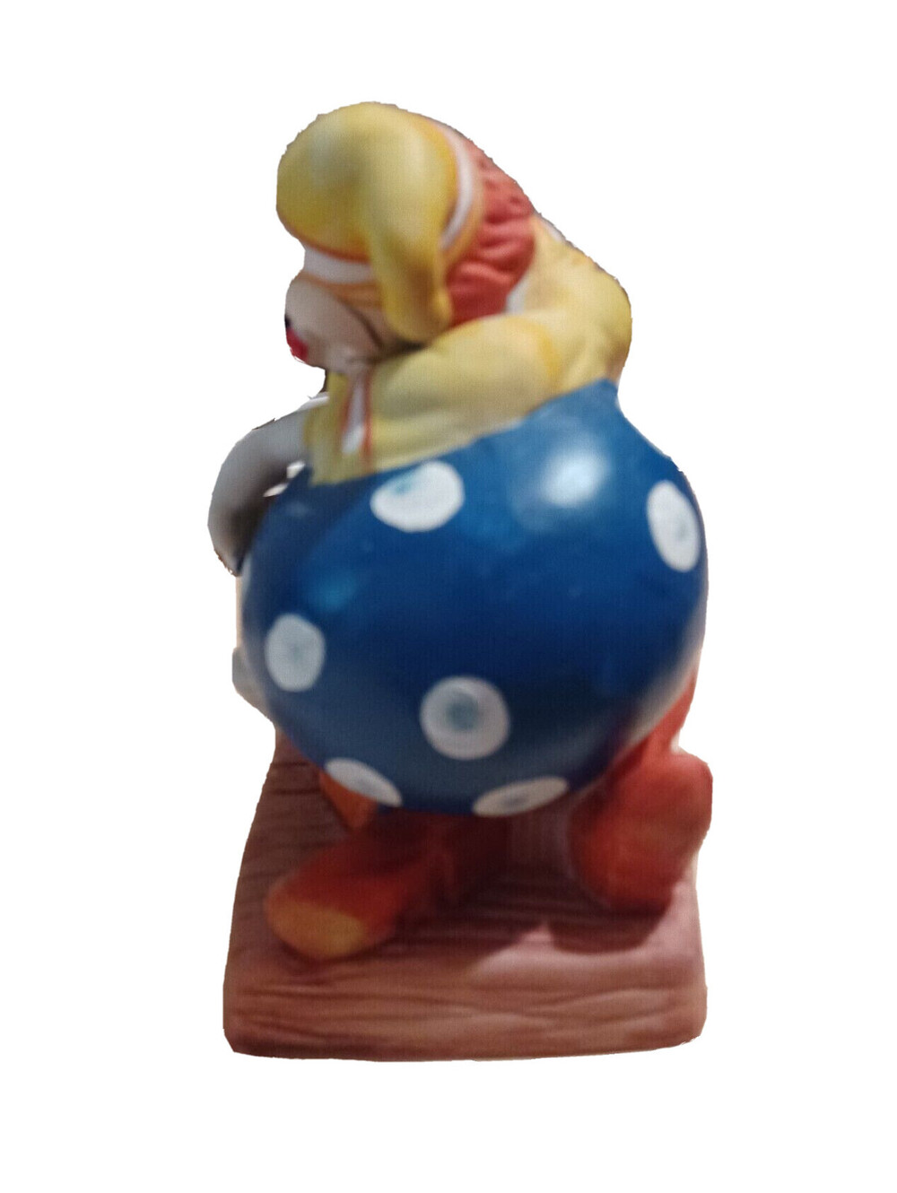 Collectible Ceramic Circus Clown Sleeping On Ball Figurine - Picture 2 of 4